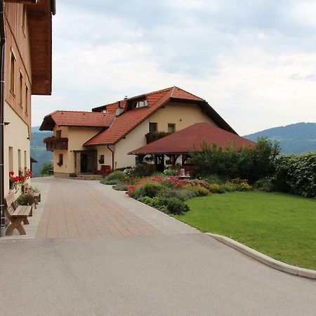 Apartments Organic Tourist Farm Jeglijenk Šentjanž pri Dravogradu Esterno foto